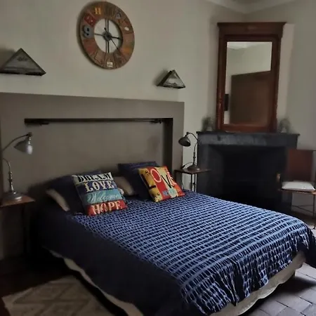 Bed & Breakfast Le Mimosa Saint-Saturnin-de-Lucian