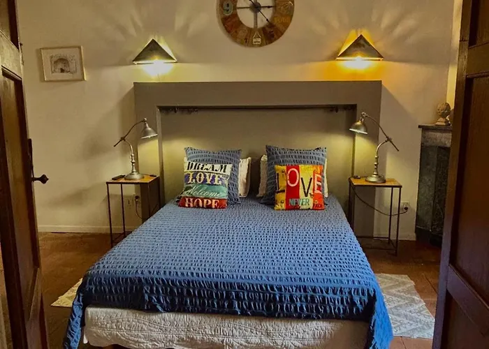 Bed & Breakfast D'hotes Le Mimosa Saint-Saturnin-de-Lucian