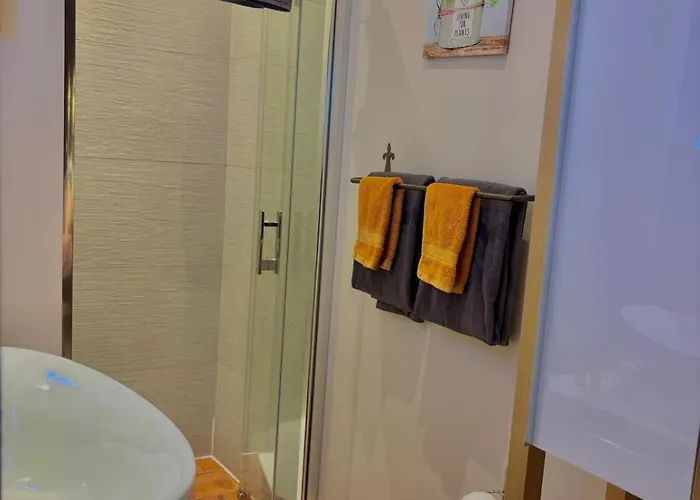 D'hotes Le Mimosa Saint-Saturnin-de-Lucian